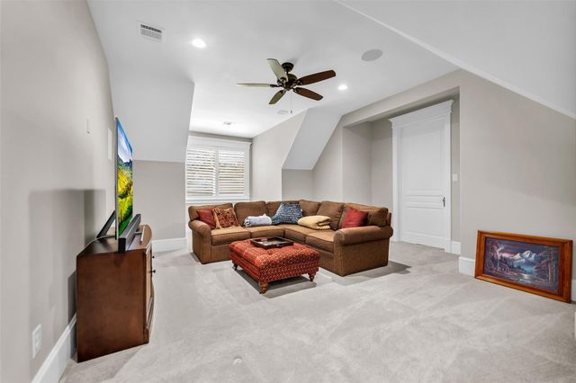 7334 Magnolia Hollow Dr Drive, Montgomery, TX 77316