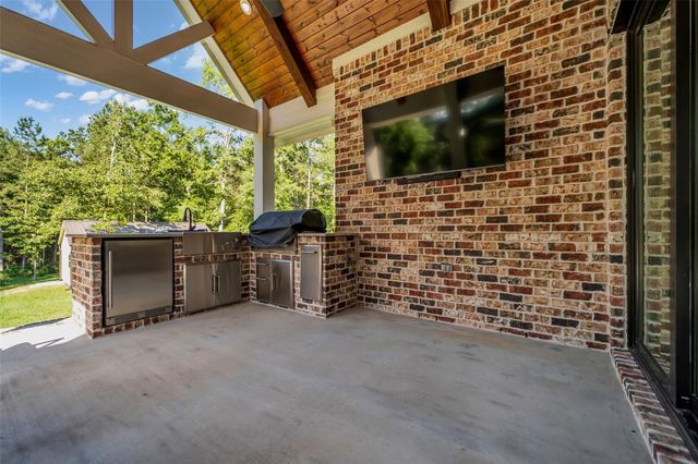 7334 Magnolia Hollow Dr Drive, Montgomery, TX 77316