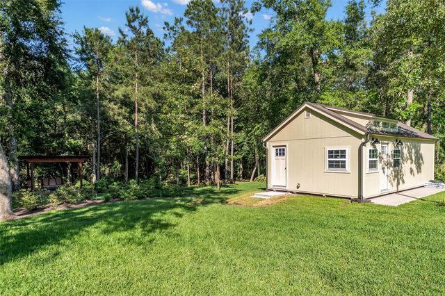 7334 Magnolia Hollow Dr Drive, Montgomery, TX 77316