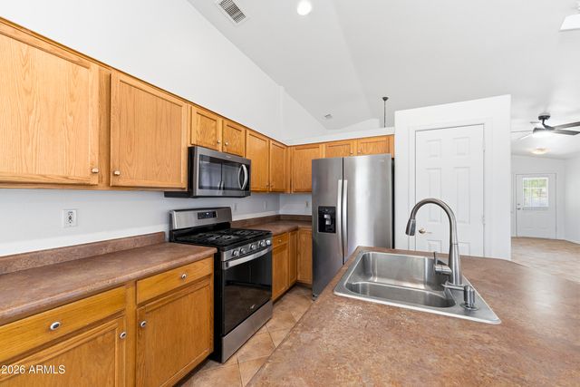 17534 W COYOTE TRAIL Drive, Goodyear, AZ 85338
