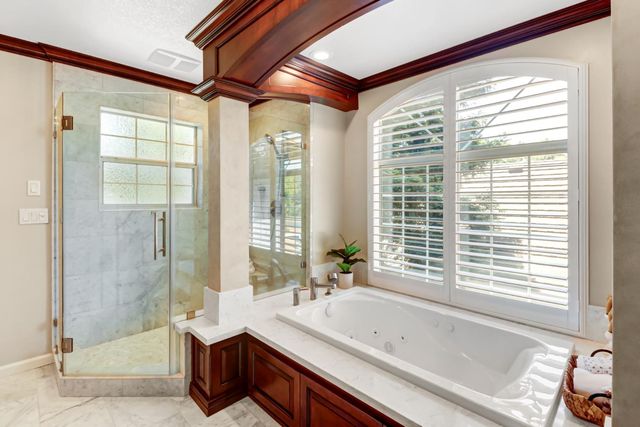 361 Canyon Falls Dr, Folsom, CA 95630