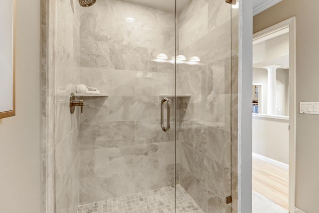 361 Canyon Falls Dr, Folsom, CA 95630