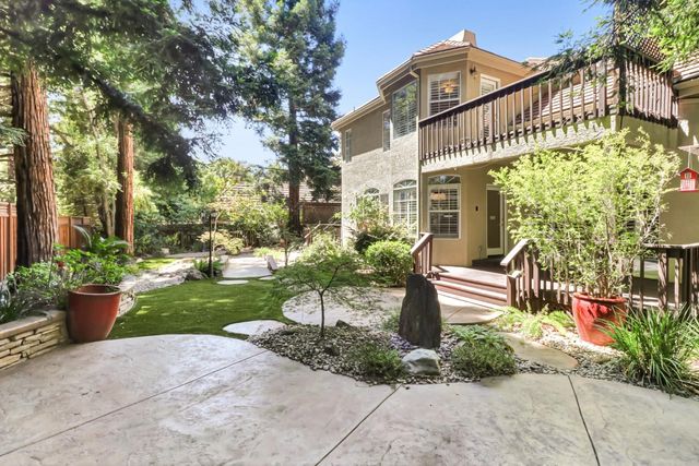 361 Canyon Falls Dr, Folsom, CA 95630
