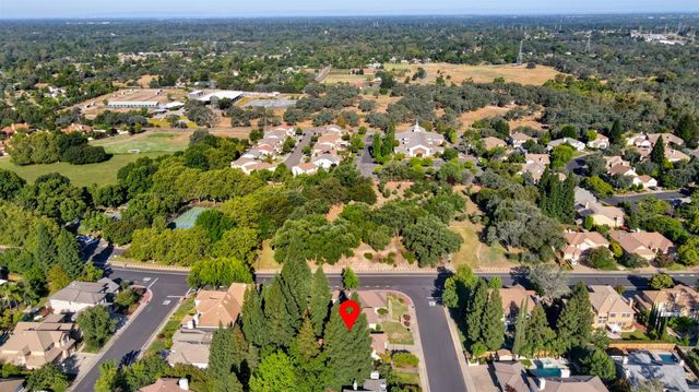 361 Canyon Falls Dr, Folsom, CA 95630