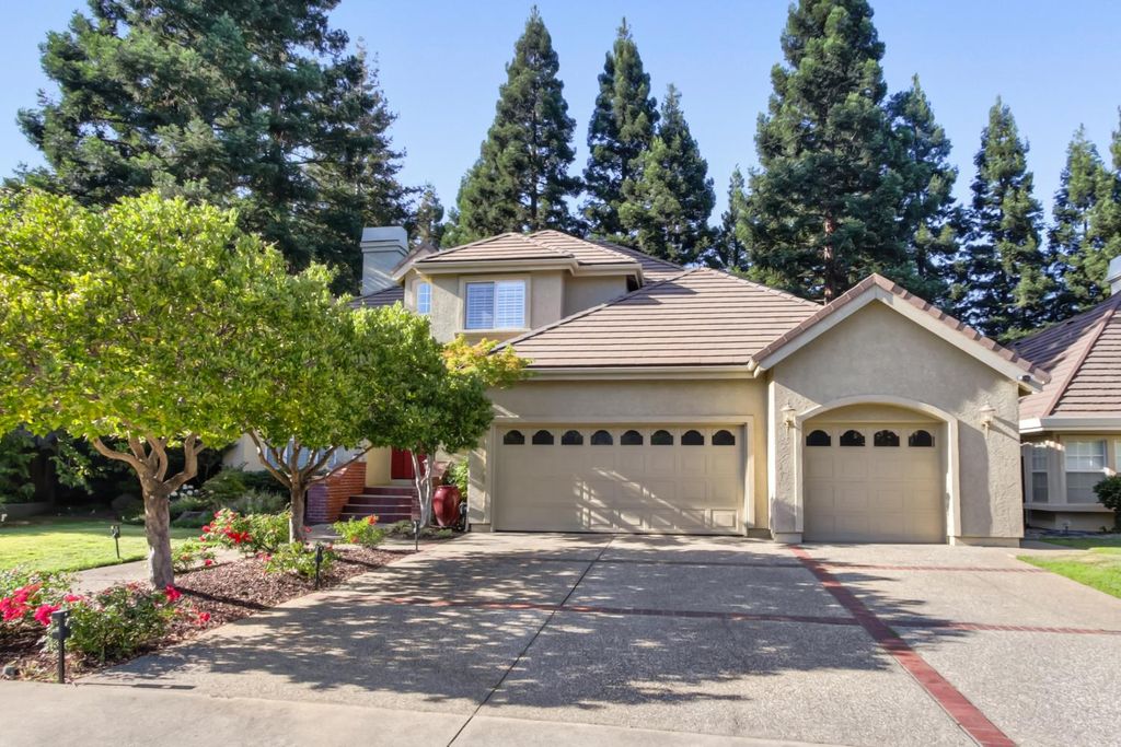 361 Canyon Falls Dr, Folsom, CA 95630