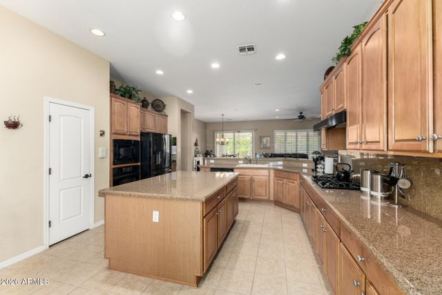 12826 W LA VINA Drive, Sun City West, AZ 85375