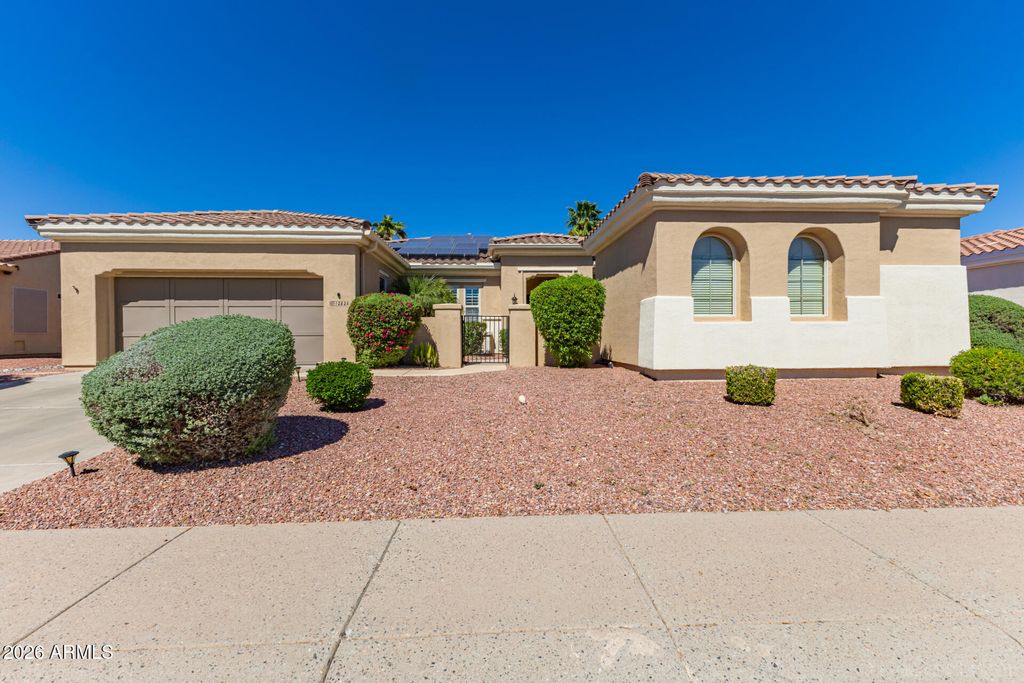 12826 W LA VINA Drive, Sun City West, AZ 85375