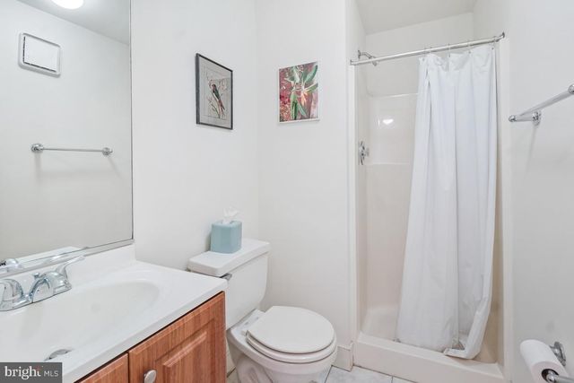 9454 SEVEN LOCKS RD, Bethesda, MD 20817