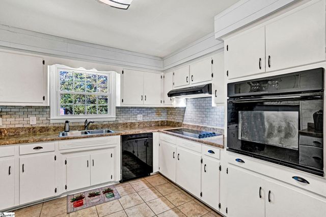 108 Floy Street, Spartanburg, SC 29301