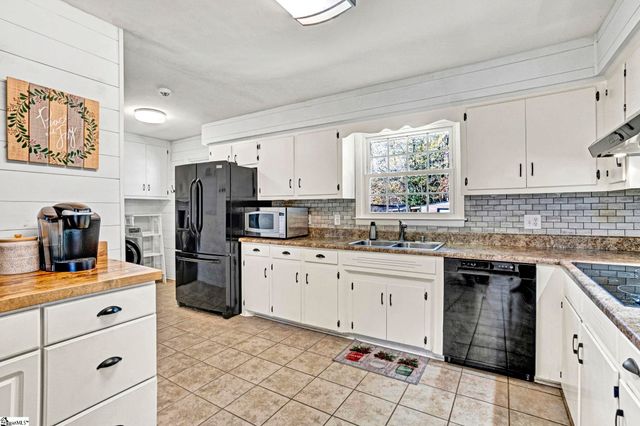 108 Floy Street, Spartanburg, SC 29301