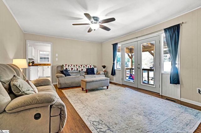 108 Floy Street, Spartanburg, SC 29301