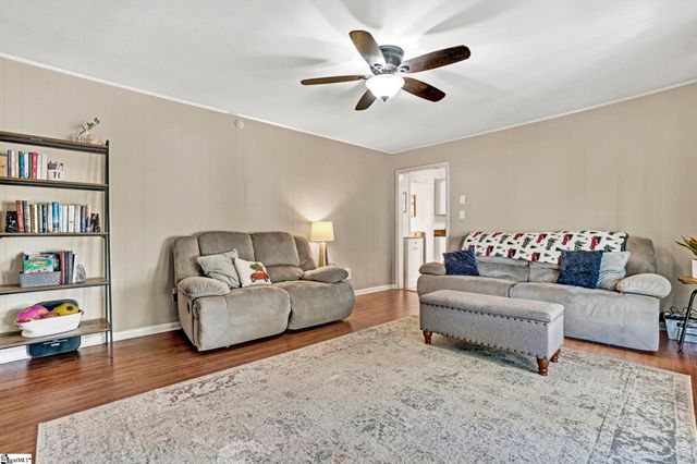 108 Floy Street, Spartanburg, SC 29301