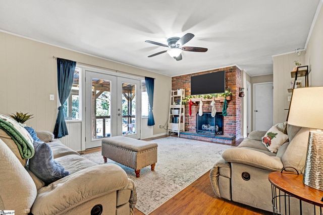 108 Floy Street, Spartanburg, SC 29301