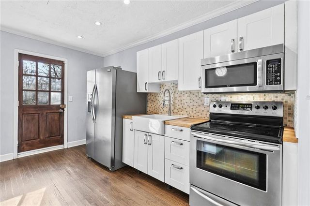 1933 Camellia Drive, Decatur, GA 30032