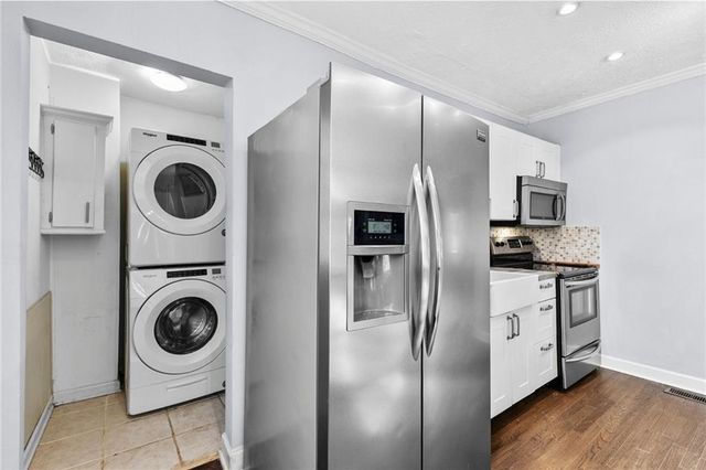 1933 Camellia Drive, Decatur, GA 30032