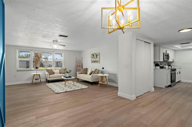 5253 FALCON DRIVE, Holiday, FL 34690