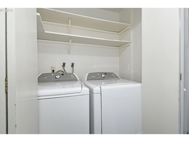 7644 Sw CRESMOOR Dr, Beaverton, OR 97008