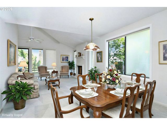 7644 Sw CRESMOOR Dr, Beaverton, OR 97008