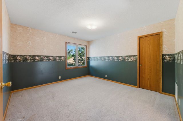 1761 S Butternut Dr, Wichita, KS 67230