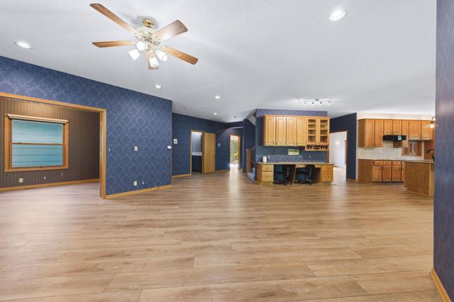 1761 S Butternut Dr, Wichita, KS 67230