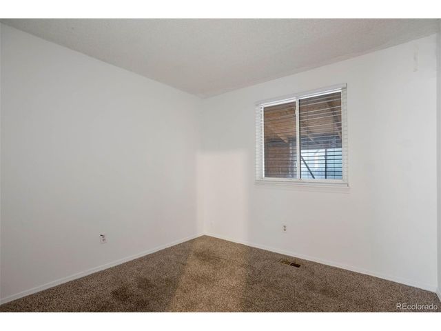 4437 Durham Ct, Denver, CO 80239