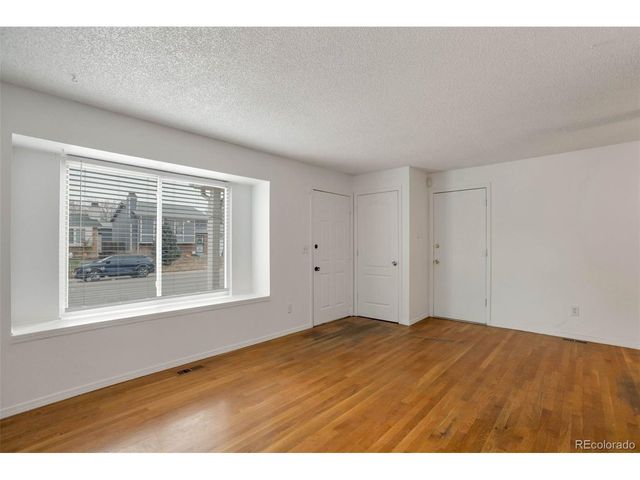 4437 Durham Ct, Denver, CO 80239