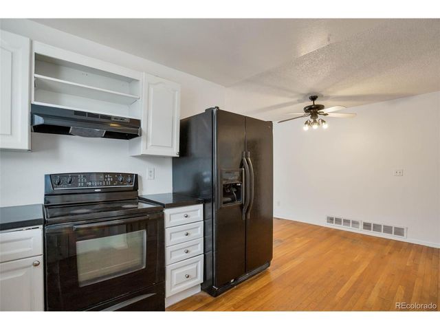 4437 Durham Ct, Denver, CO 80239
