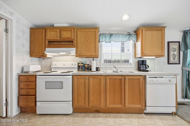 185 Barnes-Foster Loop Road, Belhaven, NC 27810