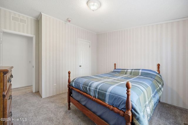 185 Barnes-Foster Loop Road, Belhaven, NC 27810
