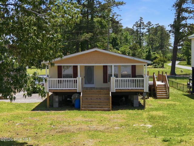 185 Barnes-Foster Loop Road, Belhaven, NC 27810