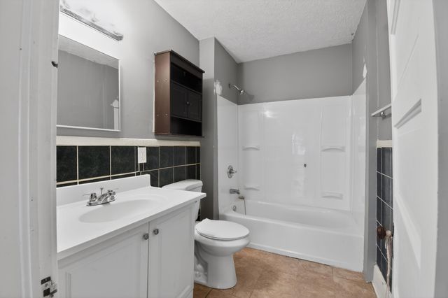 311 GLEN Avenue, Council Bluffs, IA 51503