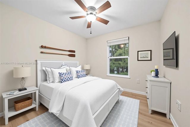 1021 Valencia Rd, Key Largo, FL 33037