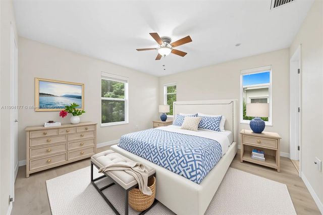 1021 Valencia Rd, Key Largo, FL 33037