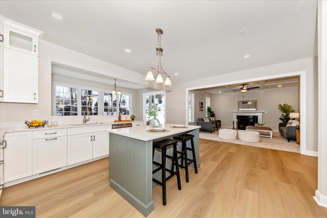 112 WHIRLAWAY DR., Westminster, MD 21157