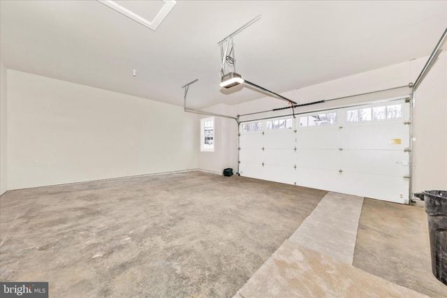 112 WHIRLAWAY DR., Westminster, MD 21157