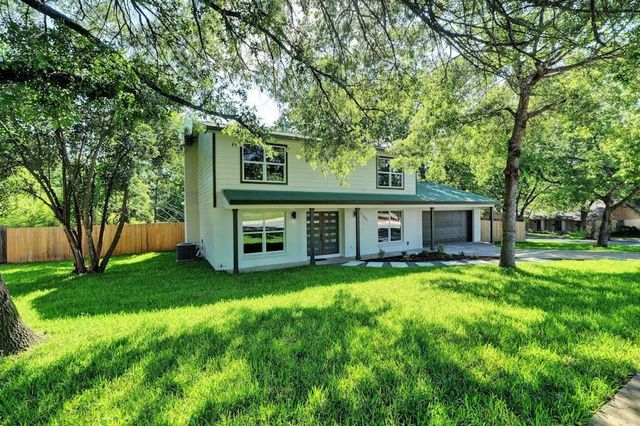 2704 Loyola LN, Austin, TX 78723