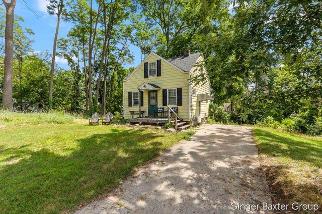 2600 Day Avenue, Grand Rapids, MI 49544