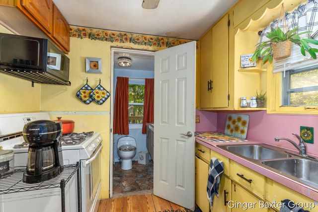 2600 Day Avenue, Grand Rapids, MI 49544