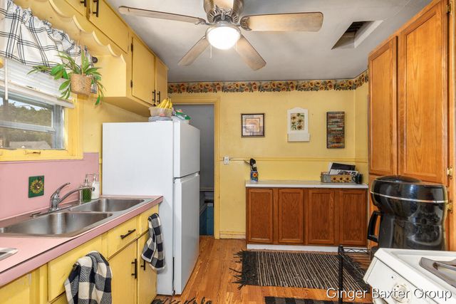 2600 Day Avenue, Grand Rapids, MI 49544