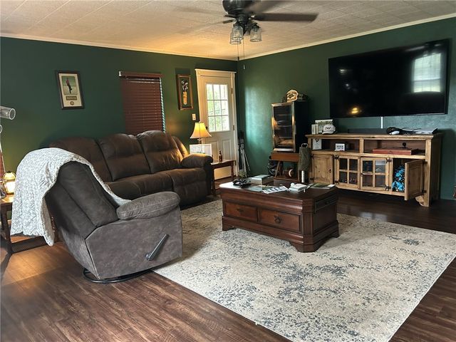 124 Hillcrest Street, Dover, AR 72837