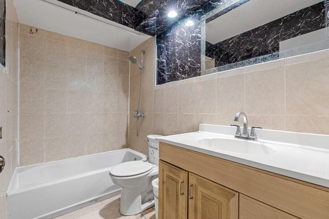 15022 SW 140th Court, Miami, FL 33186