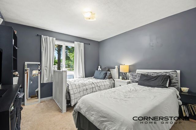 2111 Northridge Drive Ne, Plainfield Twp, MI 49525
