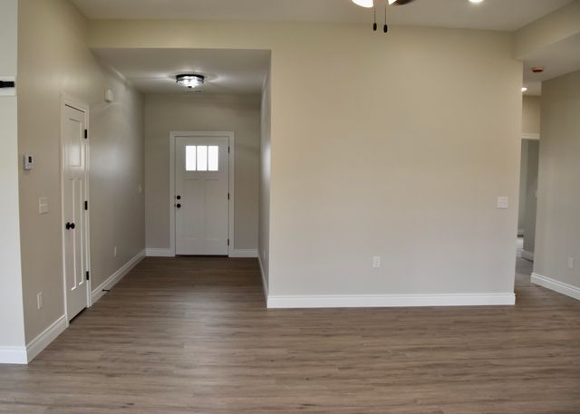 16618 KLINTON DR, Boonville, MO 65233