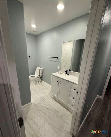 1300 N 2nd Street, Killeen, TX 76541