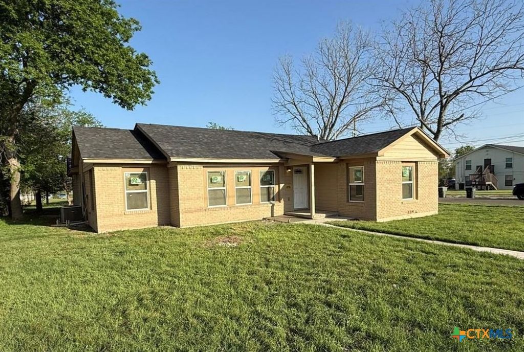 1300 N 2nd Street, Killeen, TX 76541