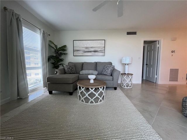 500 Saturn CT # 46, Marco Island, FL 34145