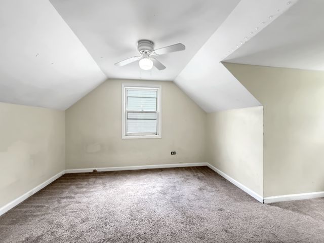 830 N Loomis Street, Naperville, IL 60563
