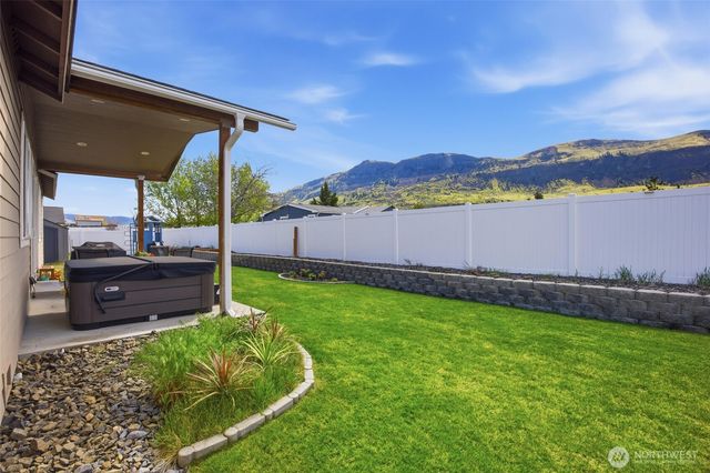 44 Jamey Lane, Malaga, WA 98828