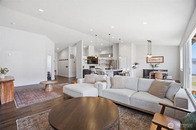 44 Jamey Lane, Malaga, WA 98828