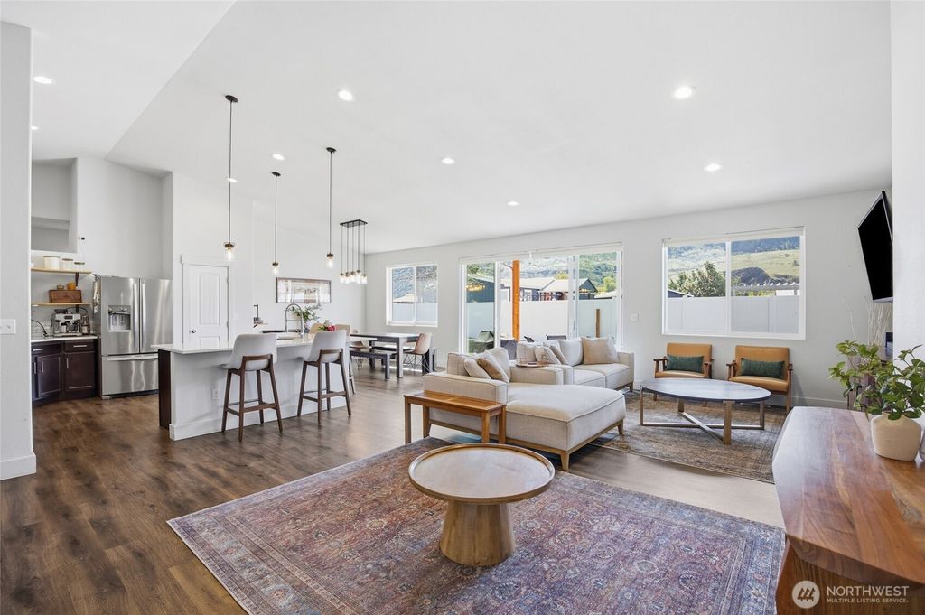 44 Jamey Lane, Malaga, WA 98828